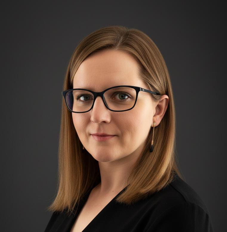 dr hab. Ewa Zmuda, prof. UKEN
