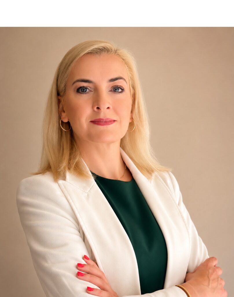 dr Ewelina Salwin